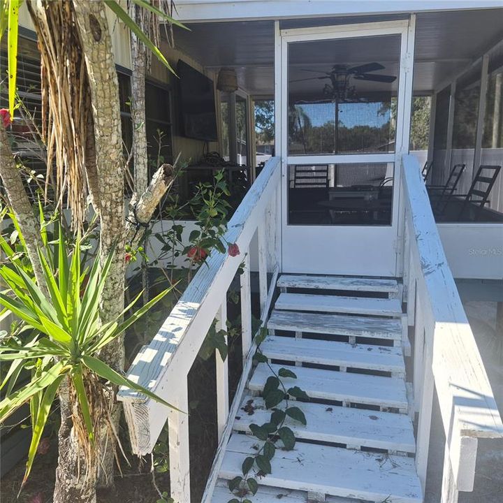 For Sale: $167,000 (2 beds, 2 baths, 1344 Square Feet)