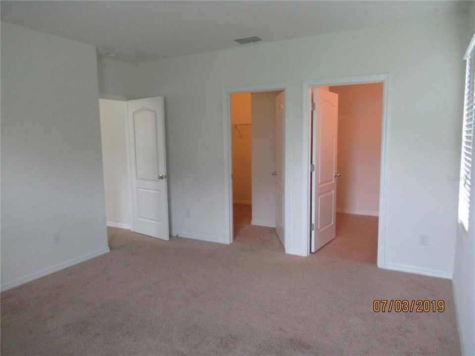 В аренду: $2,150 (4 спален, 2 ванн, 1788 Квадратных фут)