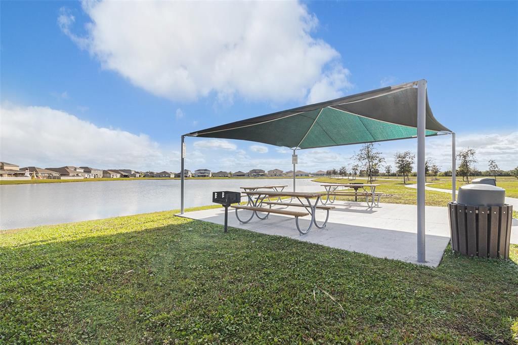 For Sale: $410,000 (4 beds, 2 baths, 1950 Square Feet)