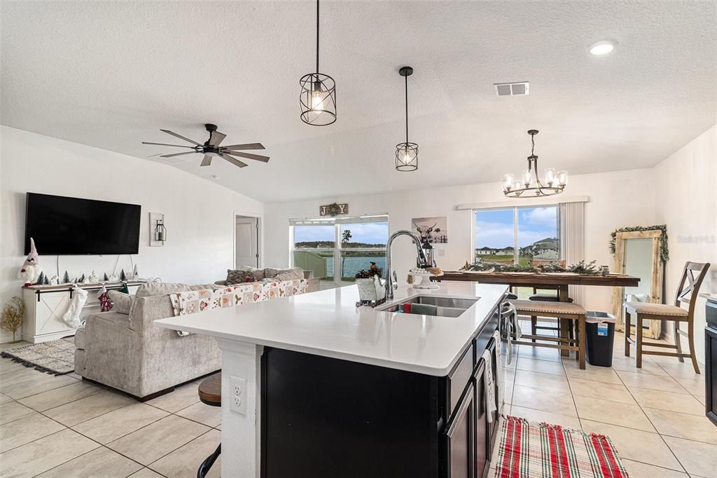 For Sale: $410,000 (4 beds, 2 baths, 1950 Square Feet)