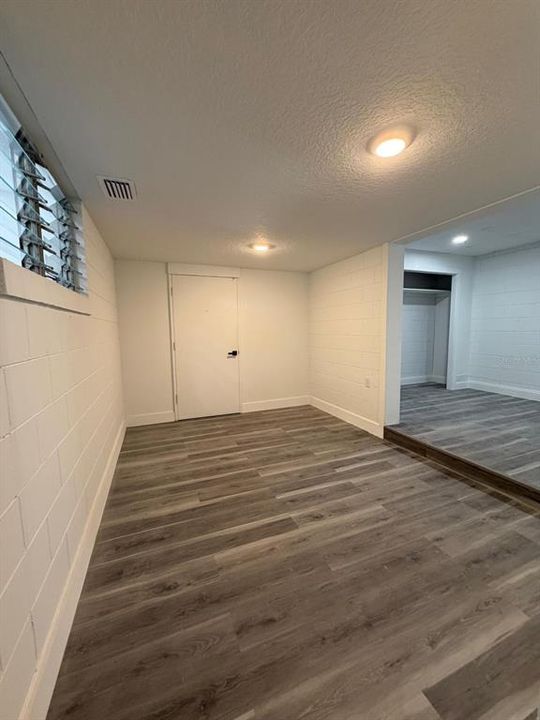 For Sale: $570,000 (4 beds, 3 baths, 1526 Square Feet)