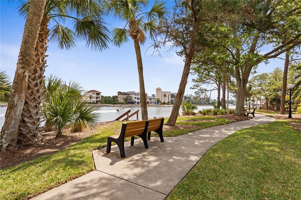 待售: $300,000 (3 贝兹, 2 浴室, 1230 平方英尺)