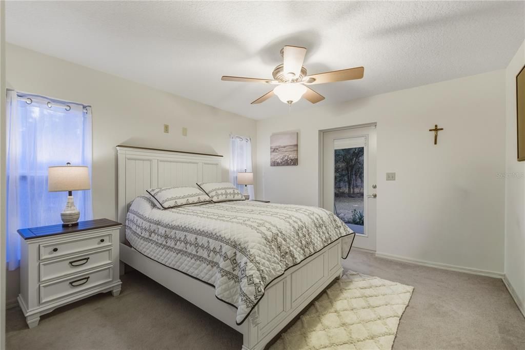 En Venta: $599,000 (3 camas, 2 baños, 1612 Pies cuadrados)