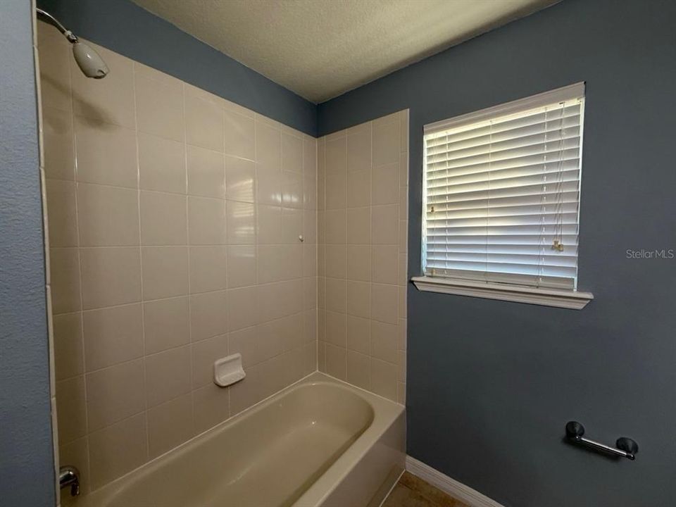 En Renta: $2,900 (5 camas, 4 baños, 2984 Pies cuadrados)