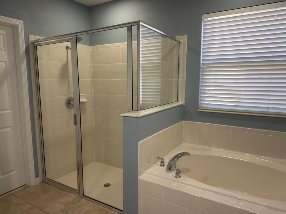 En Renta: $2,900 (5 camas, 4 baños, 2984 Pies cuadrados)