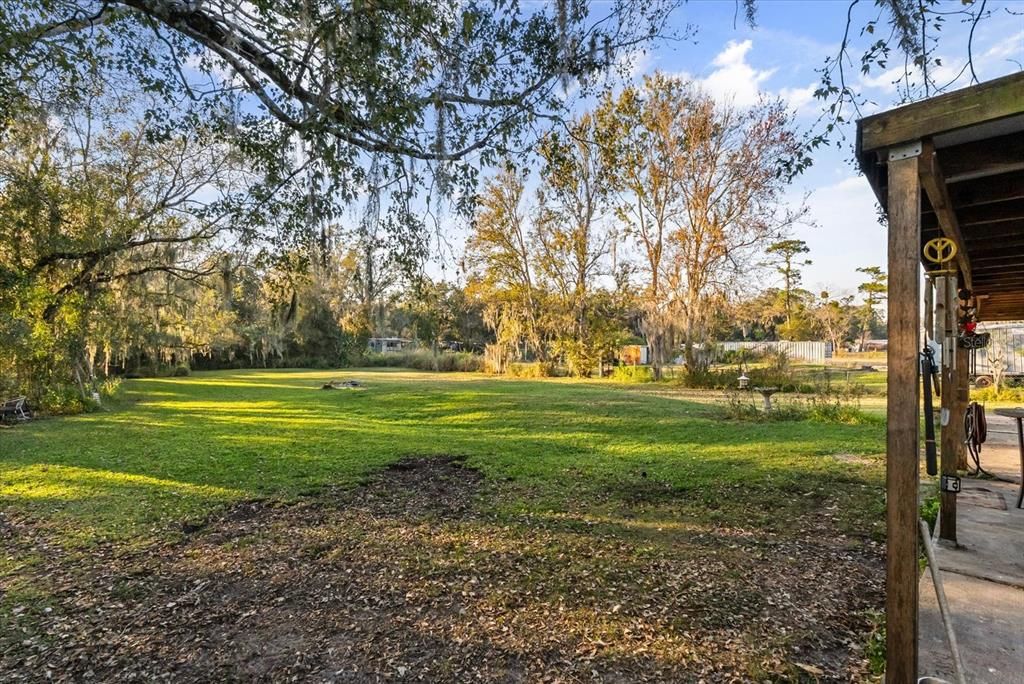 En Venta: $425,000 (6 camas, 3 baños, 2317 Pies cuadrados)