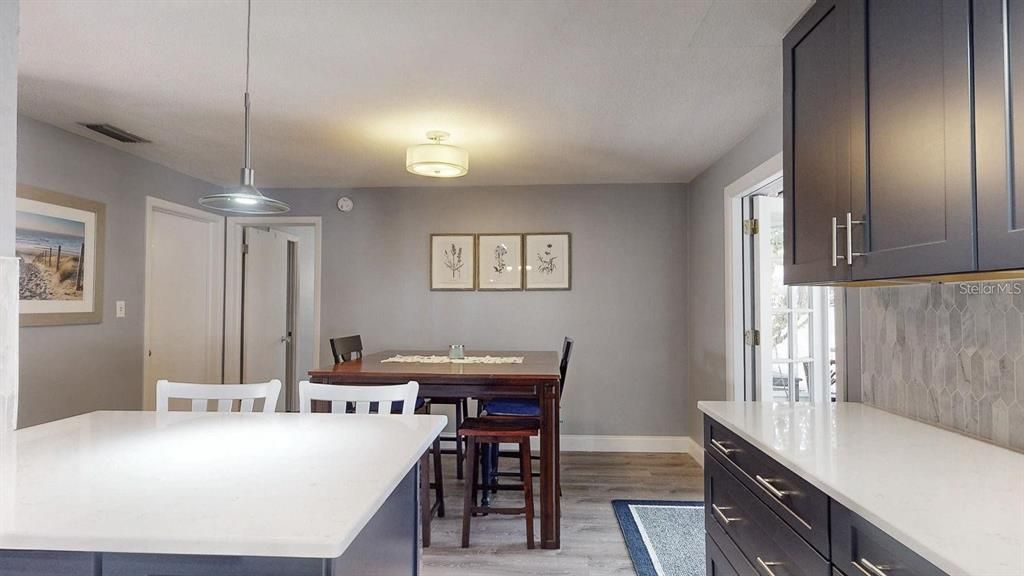 For Sale: $540,000 (3 beds, 2 baths, 1921 Square Feet)