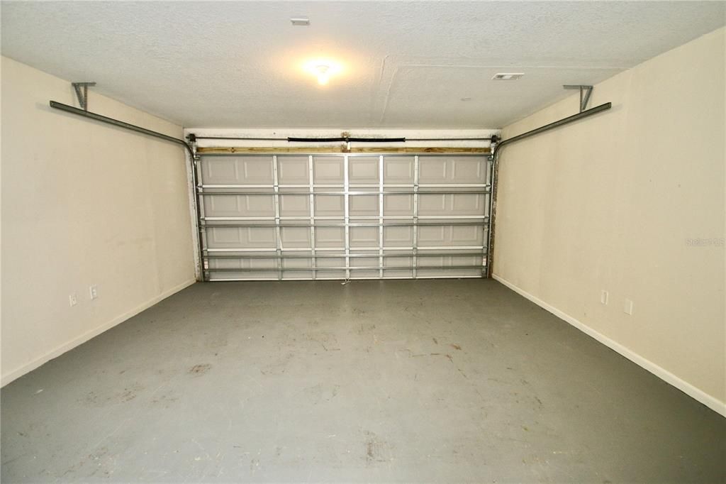 For Sale: $280,000 (3 beds, 2 baths, 1156 Square Feet)