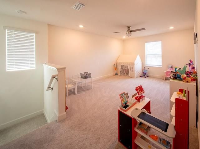 For Sale: $532,000 (4 beds, 3 baths, 2425 Square Feet)