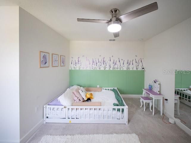 For Sale: $532,000 (4 beds, 3 baths, 2425 Square Feet)