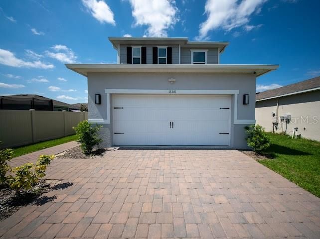 For Sale: $532,000 (4 beds, 3 baths, 2425 Square Feet)