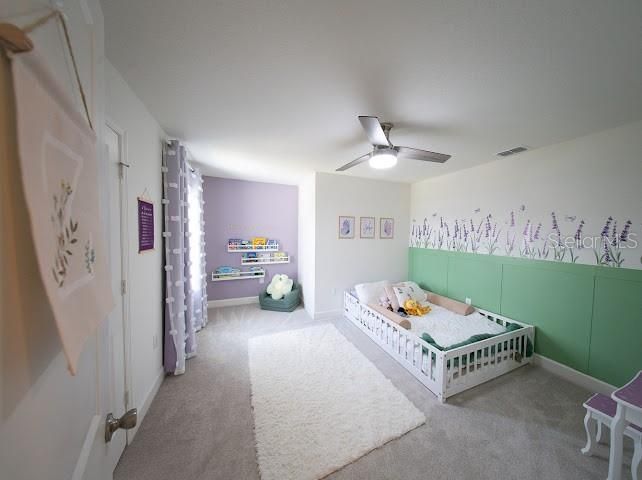 For Sale: $532,000 (4 beds, 3 baths, 2425 Square Feet)