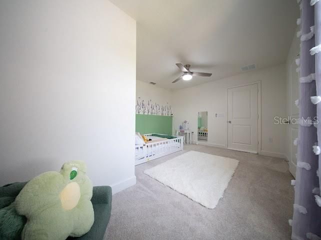 For Sale: $532,000 (4 beds, 3 baths, 2425 Square Feet)