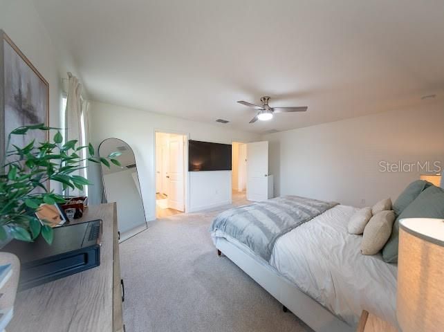 For Sale: $532,000 (4 beds, 3 baths, 2425 Square Feet)