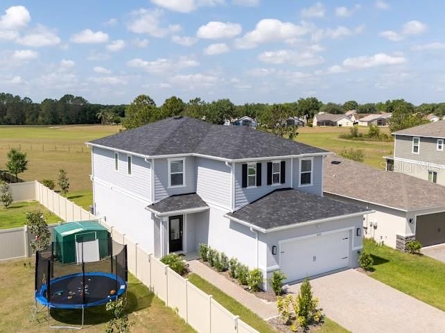 For Sale: $532,000 (4 beds, 3 baths, 2425 Square Feet)