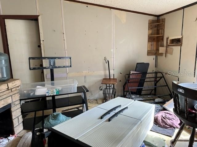 En Venta: $99,900 (3 camas, 2 baños, 2052 Pies cuadrados)