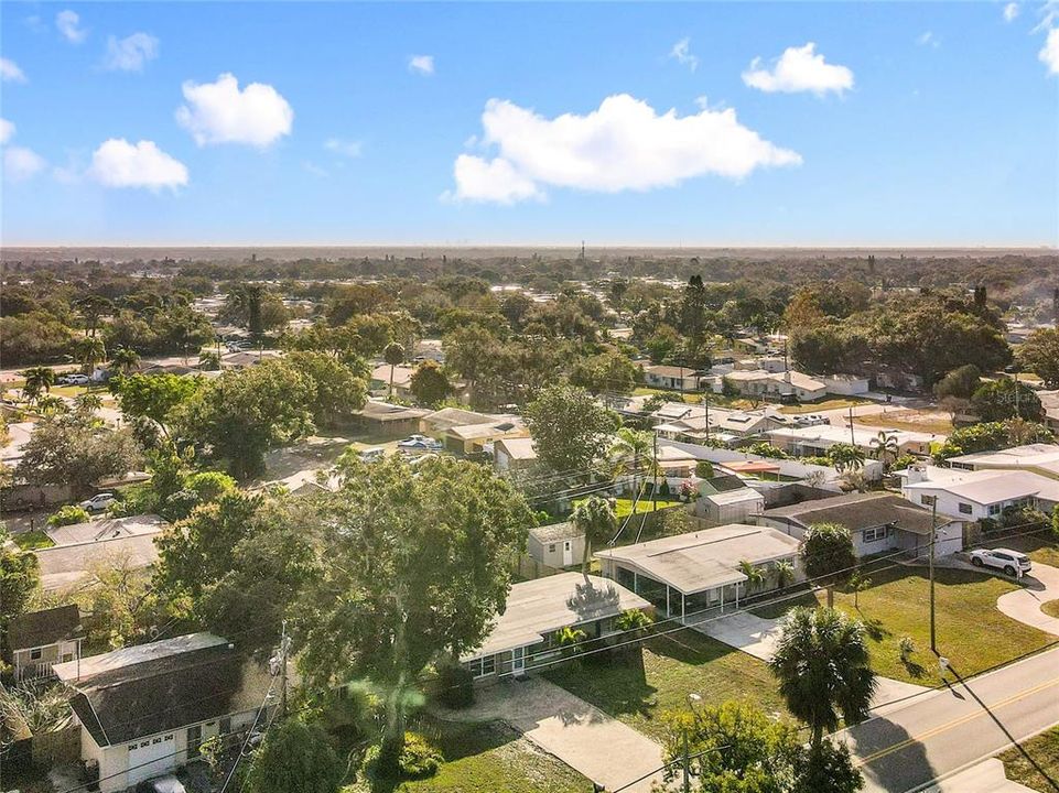 На продажу: $340,000 (3 спален, 1 ванн, 1192 Квадратных фут)