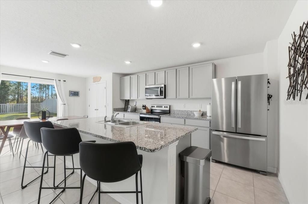 For Sale: $434,900 (4 beds, 3 baths, 2435 Square Feet)