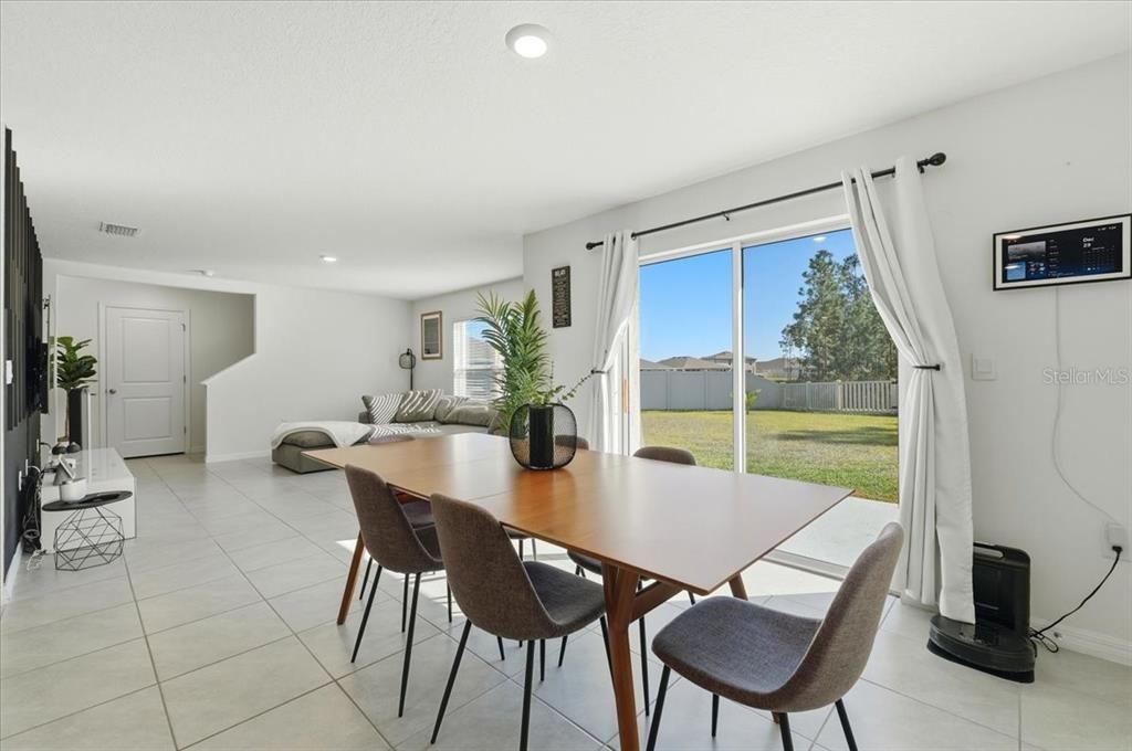 For Sale: $434,900 (4 beds, 3 baths, 2435 Square Feet)