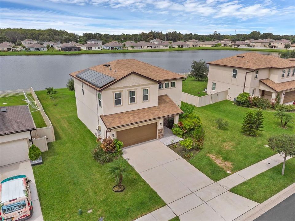 For Sale: $395,000 (3 beds, 2 baths, 1875 Square Feet)