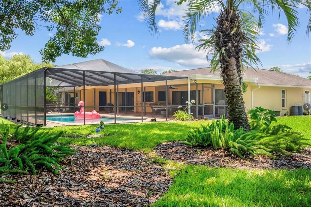 出租: $4,200 (4 贝兹, 2 浴室, 2693 平方英尺)