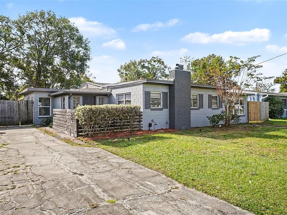 На продажу: $360,000 (4 спален, 3 ванн, 1563 Квадратных фут)