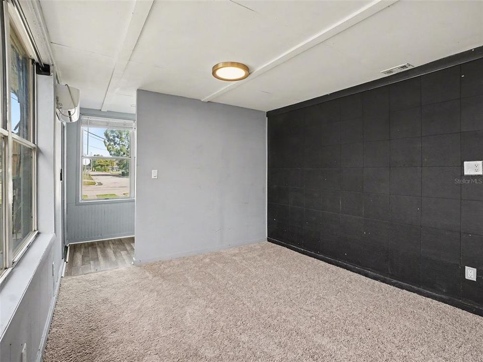 На продажу: $360,000 (4 спален, 3 ванн, 1563 Квадратных фут)