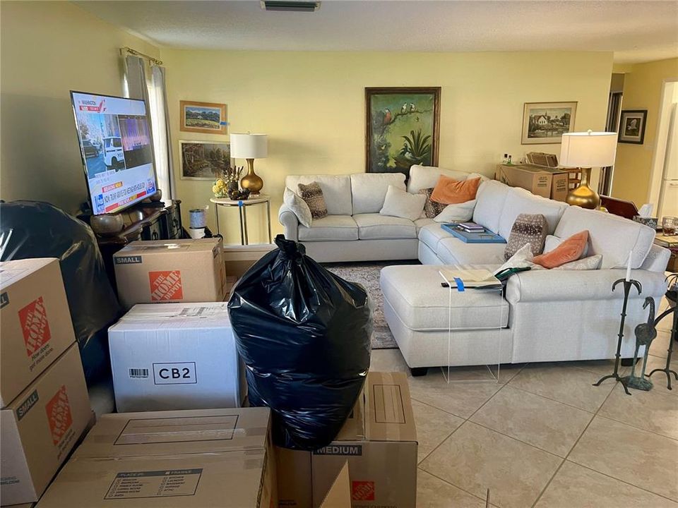 出租: $2,495 (3 贝兹, 2 浴室, 1480 平方英尺)