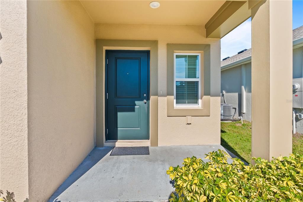 For Sale: $460,000 (5 beds, 2 baths, 2388 Square Feet)