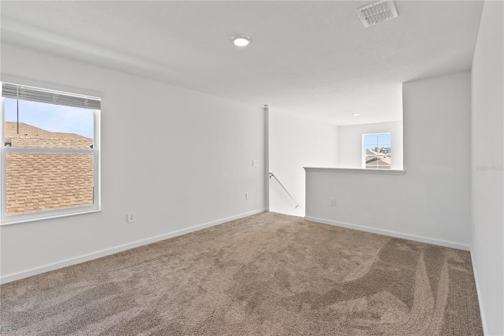 For Sale: $460,000 (5 beds, 2 baths, 2388 Square Feet)