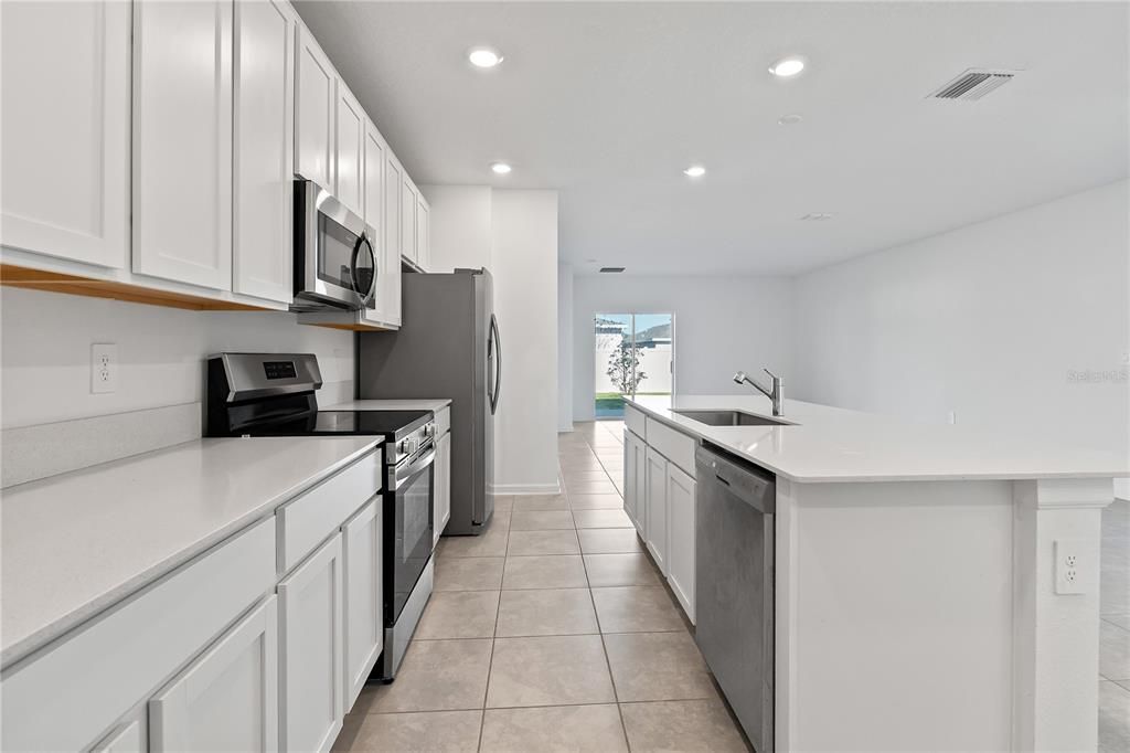 For Sale: $460,000 (5 beds, 2 baths, 2388 Square Feet)