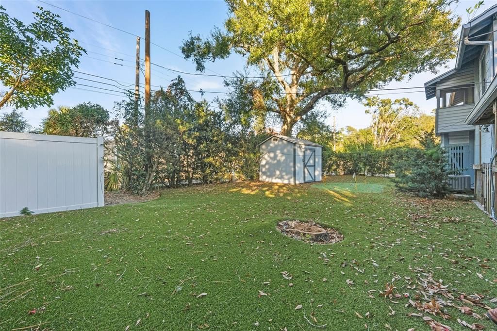 For Sale: $470,000 (5 beds, 0 baths, 1528 Square Feet)