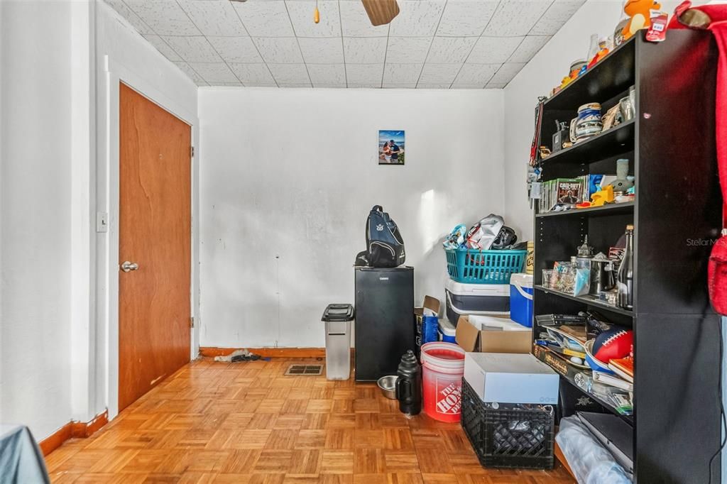 For Sale: $470,000 (5 beds, 0 baths, 1528 Square Feet)