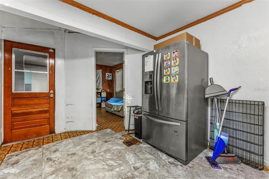 For Sale: $470,000 (5 beds, 0 baths, 1528 Square Feet)