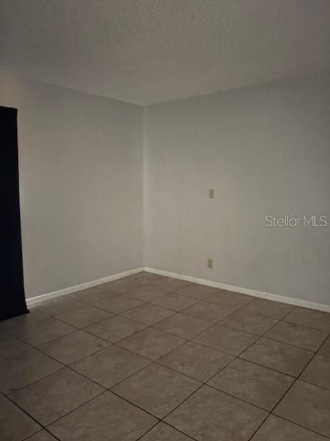 For Rent: $1,500 (2 beds, 2 baths, 935 Square Feet)