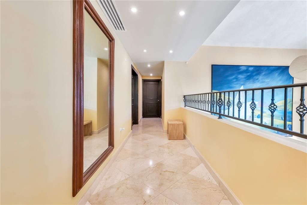 На продажу: $12,995,000 (6 спален, 6 ванн, 7000 Квадратных фут)