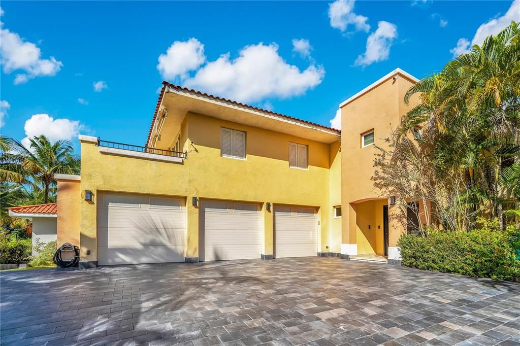 На продажу: $12,995,000 (6 спален, 6 ванн, 7000 Квадратных фут)