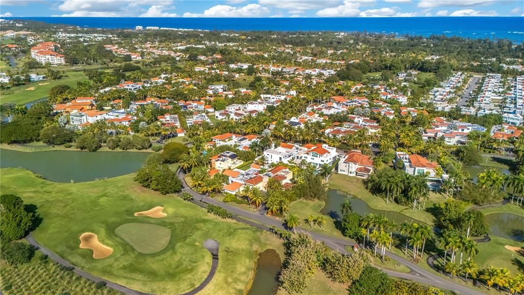 На продажу: $12,995,000 (6 спален, 6 ванн, 7000 Квадратных фут)