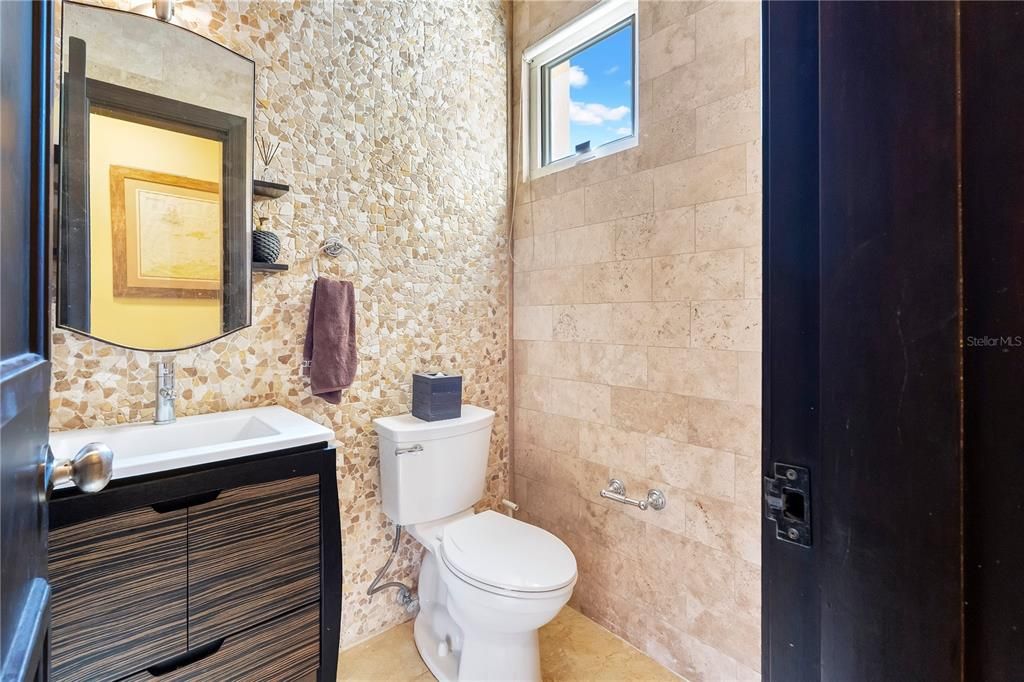 На продажу: $12,995,000 (6 спален, 6 ванн, 7000 Квадратных фут)