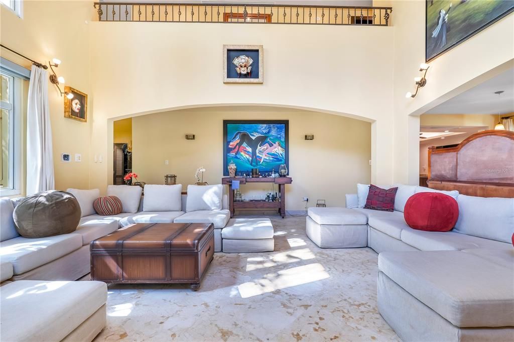 На продажу: $12,995,000 (6 спален, 6 ванн, 7000 Квадратных фут)