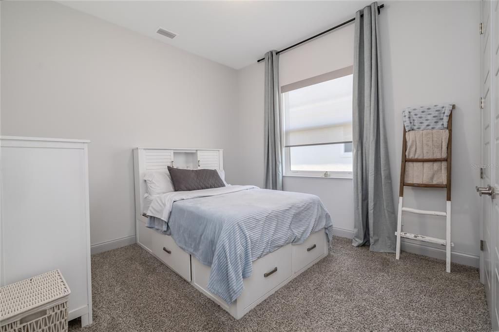 На продажу: $545,000 (3 спален, 2 ванн, 1908 Квадратных фут)