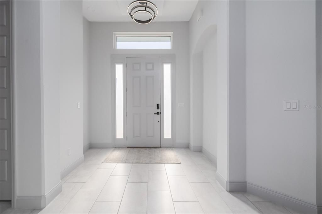 На продажу: $545,000 (3 спален, 2 ванн, 1908 Квадратных фут)