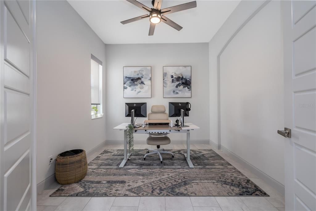 На продажу: $545,000 (3 спален, 2 ванн, 1908 Квадратных фут)