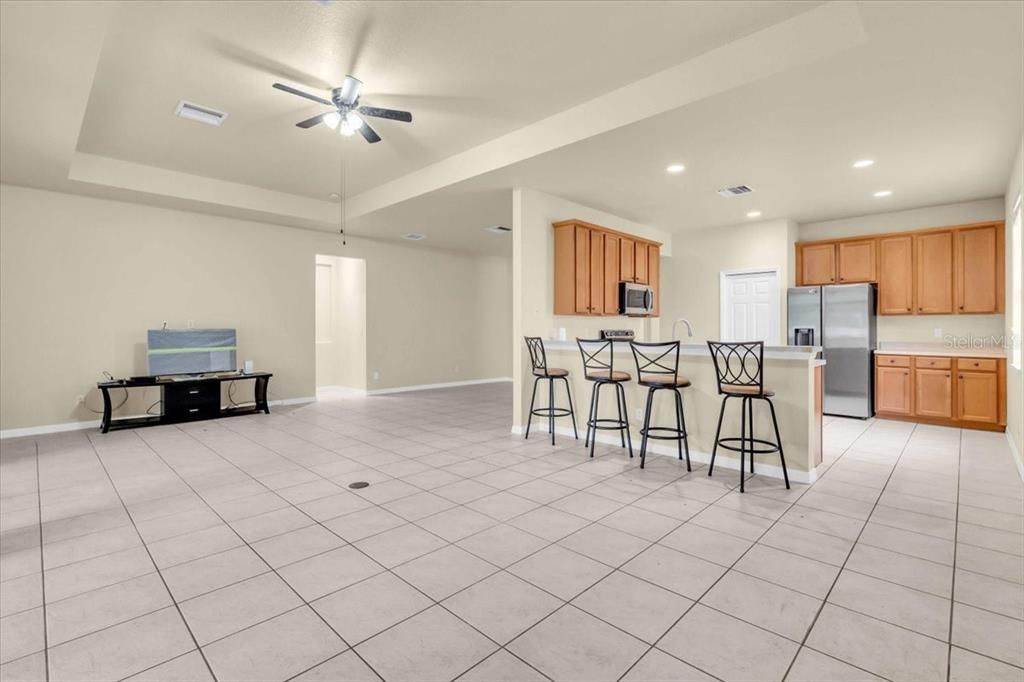 En Renta: $2,000 (3 camas, 2 baños, 1840 Pies cuadrados)