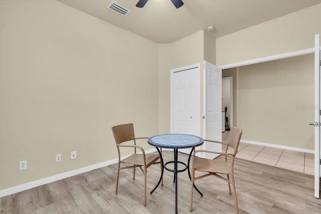 En Renta: $2,000 (3 camas, 2 baños, 1840 Pies cuadrados)