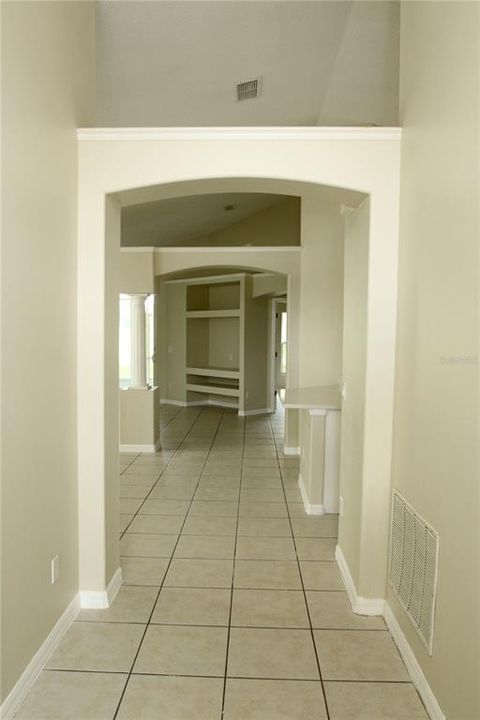 En Venta: $400,000 (4 camas, 2 baños, 1822 Pies cuadrados)