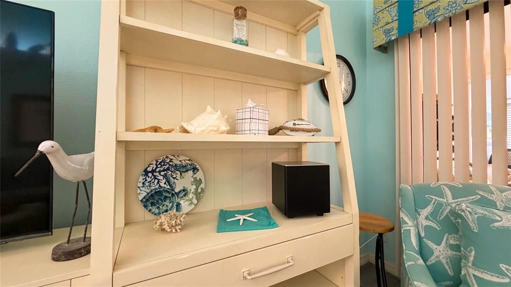 待售: $195,000 (2 贝兹, 2 浴室, 884 平方英尺)