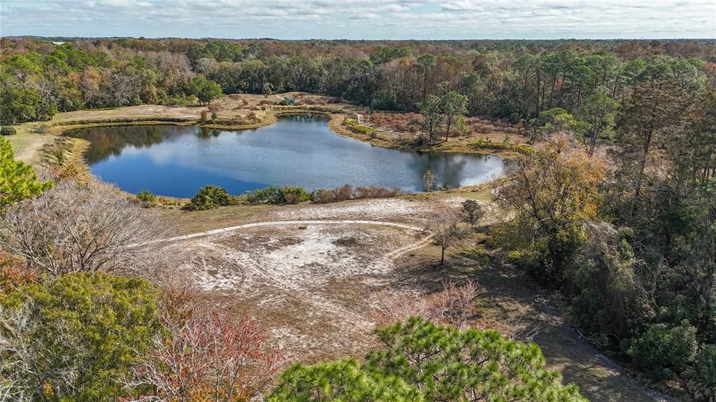 待售: $195,000 (2 贝兹, 2 浴室, 884 平方英尺)