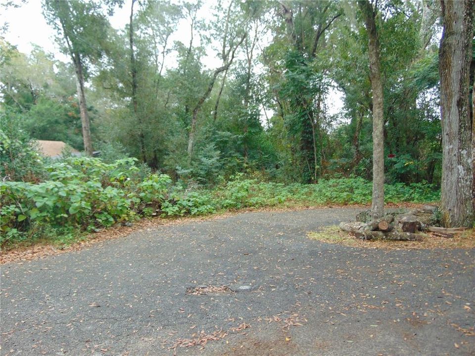 En Venta: $150,000 (0.35 acres)