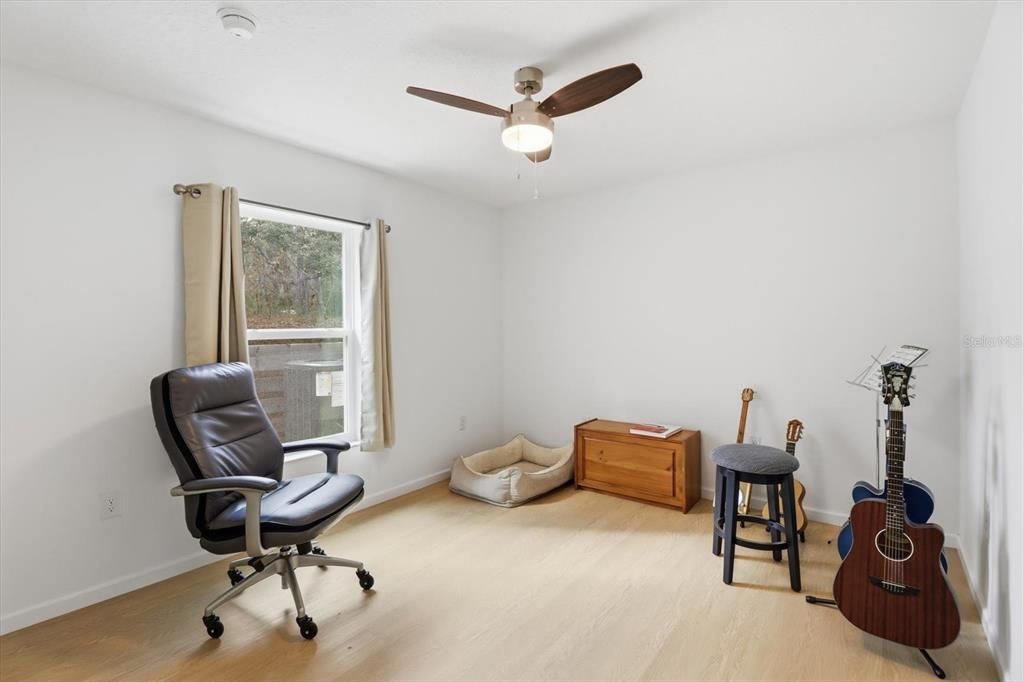 На продажу: $529,000 (3 спален, 2 ванн, 1982 Квадратных фут)